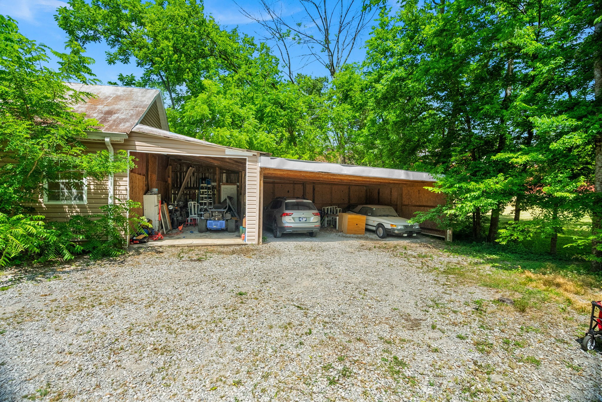 1098 Old Dickerson Pike Goodlettsville TN 37072