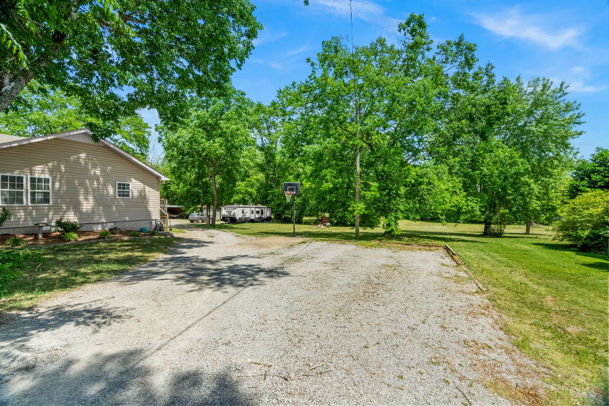 1098 Old Dickerson Pike Goodlettsville TN 37072
