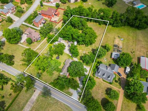 1098 Old Dickerson Pike Goodlettsville TN 37072