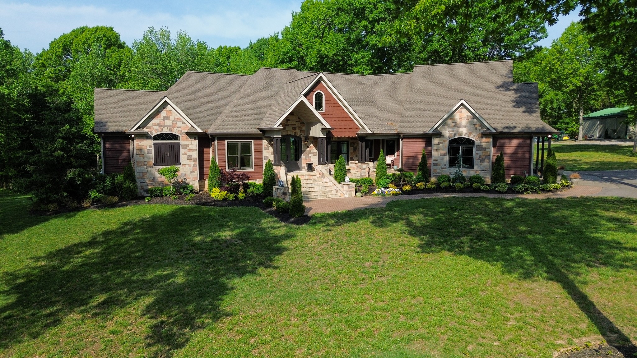 1520 Puryears Bend Road Hartsville TN 37074