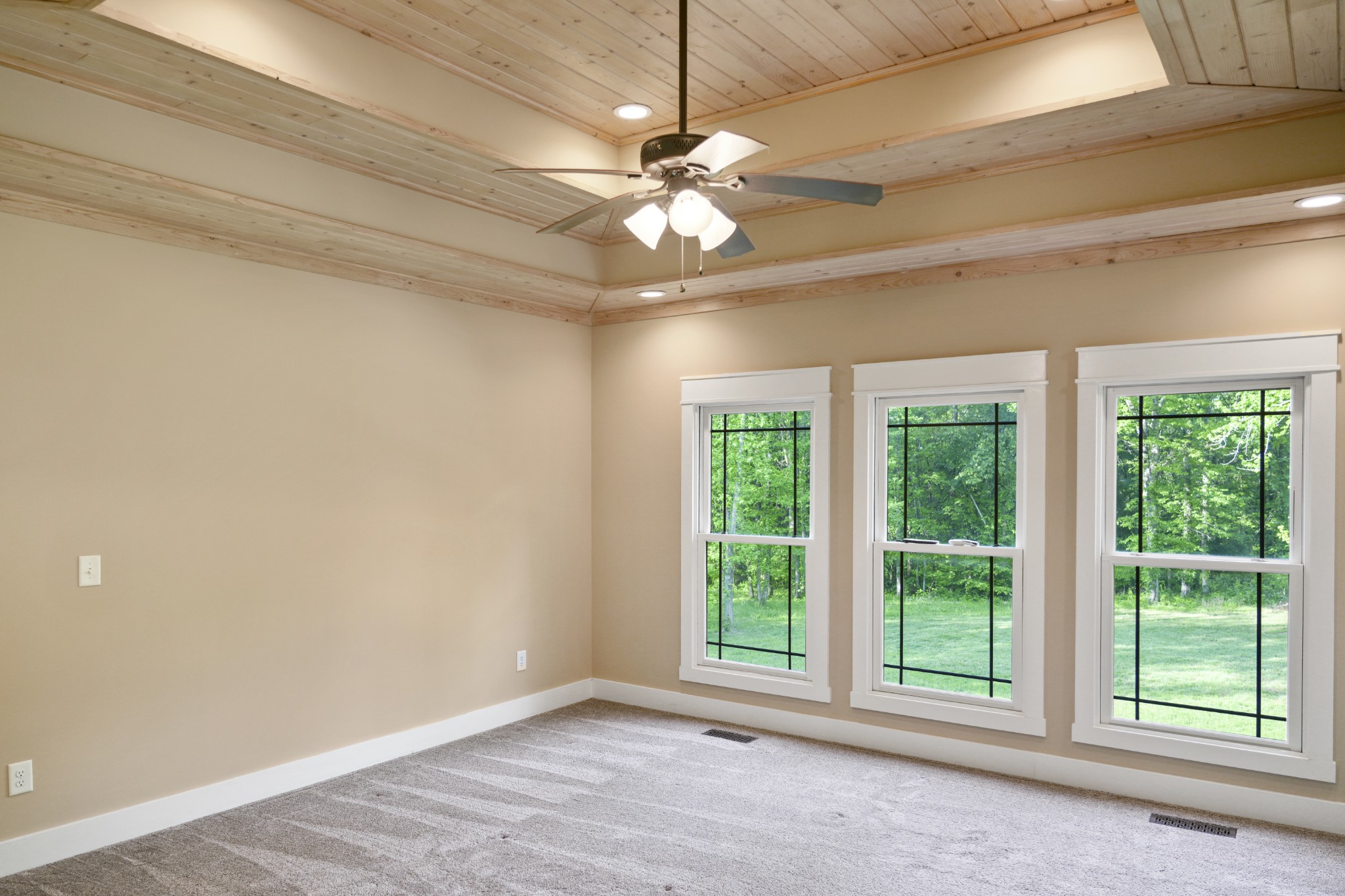 1520 Puryears Bend Road Hartsville TN 37074