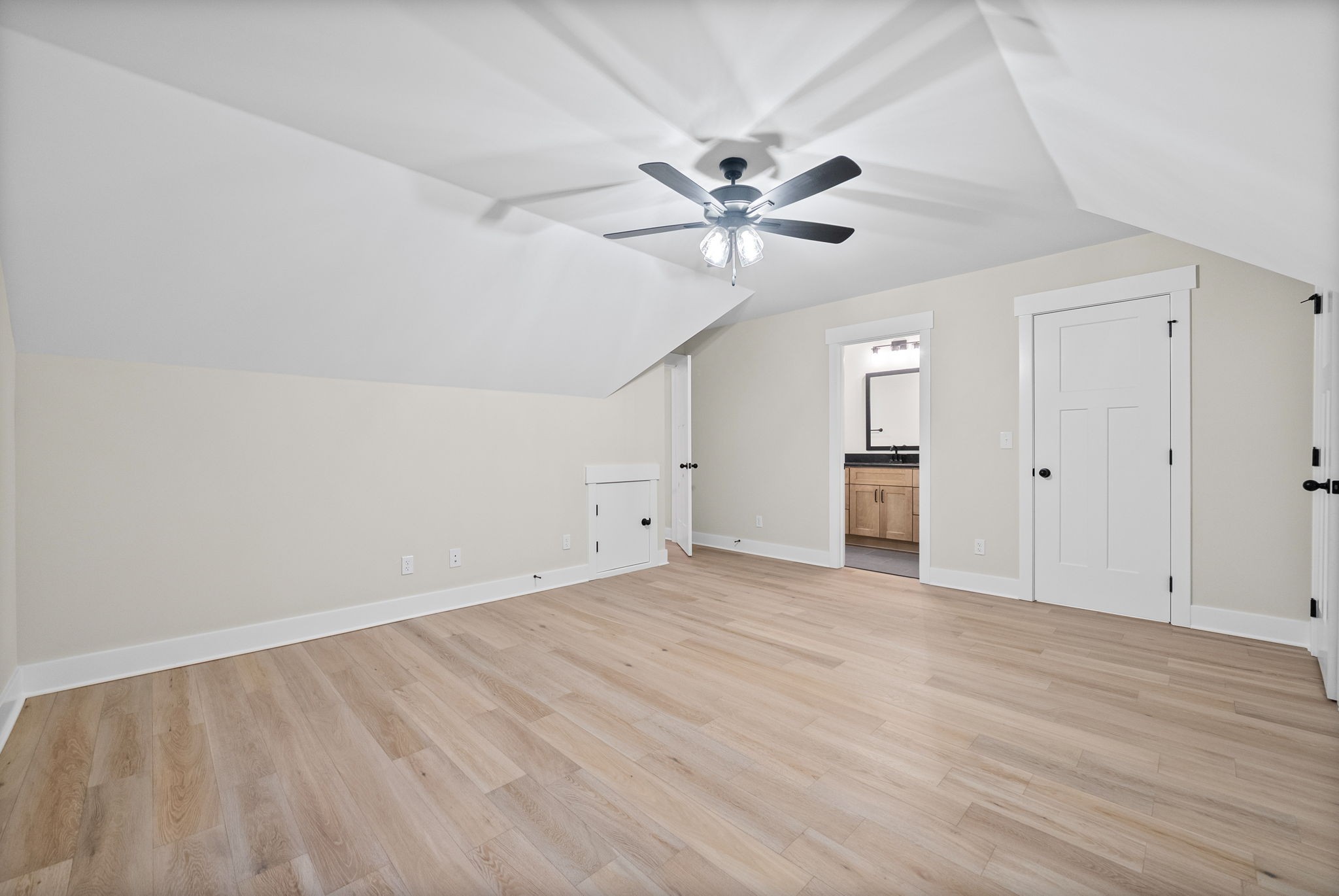 1319 Shady Grove Road Clarksville TN 37043
