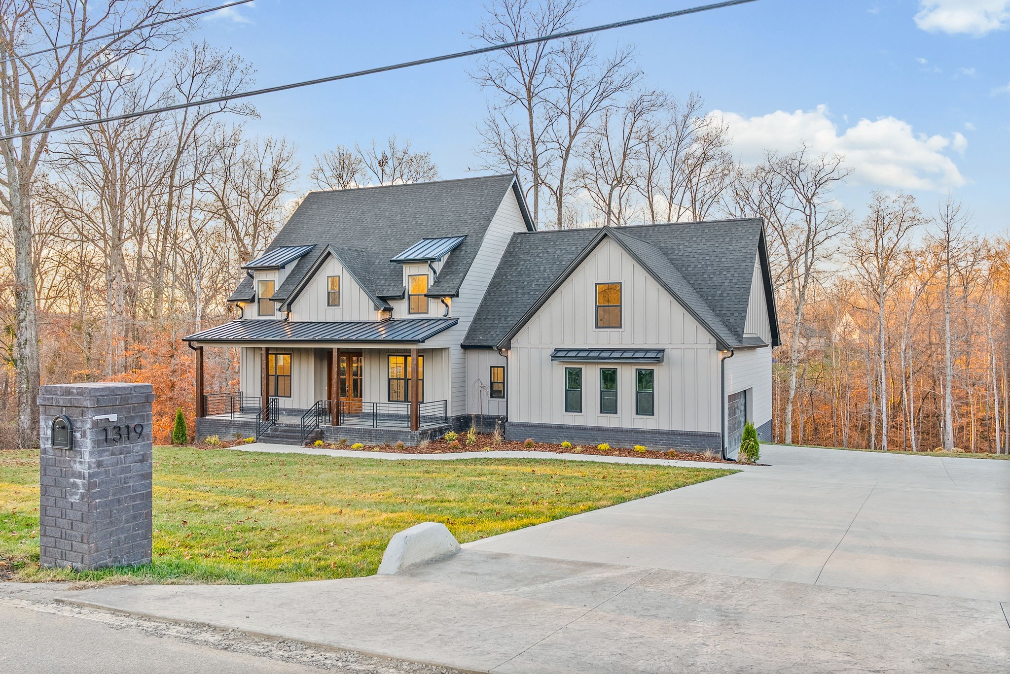 1319 Shady Grove Road Clarksville TN 37043