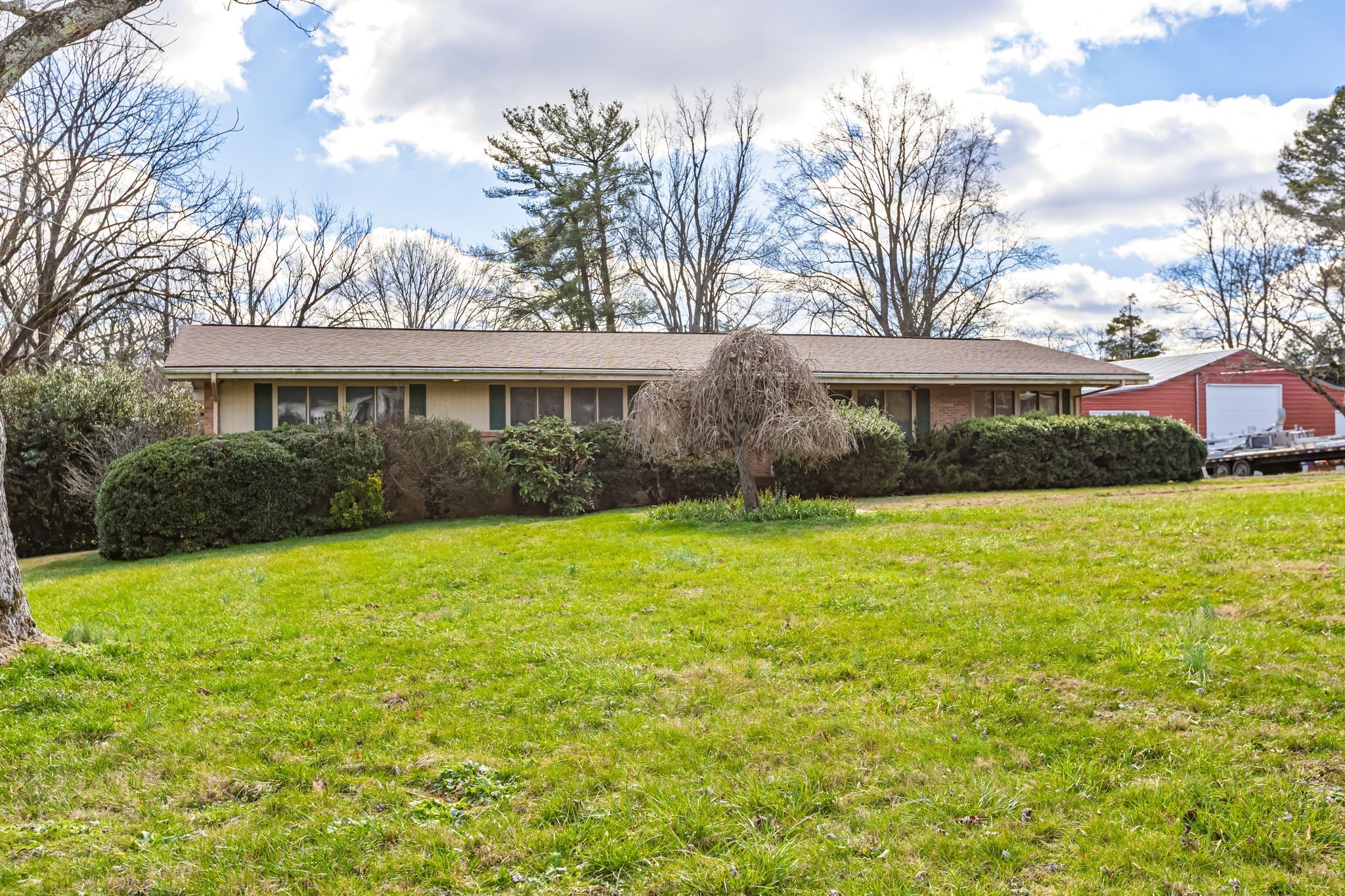 212 Pineview Street Shelbyville TN 37160