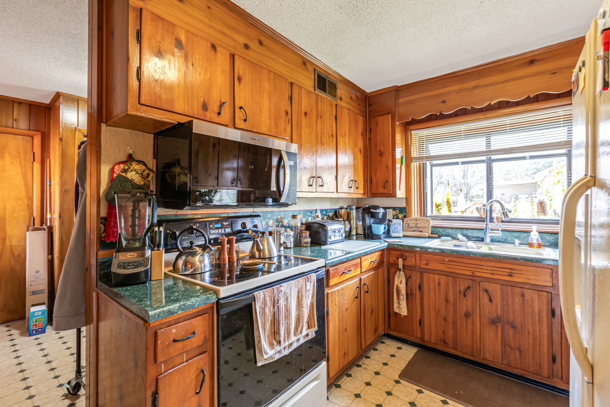 212 Pineview Street Shelbyville TN 37160