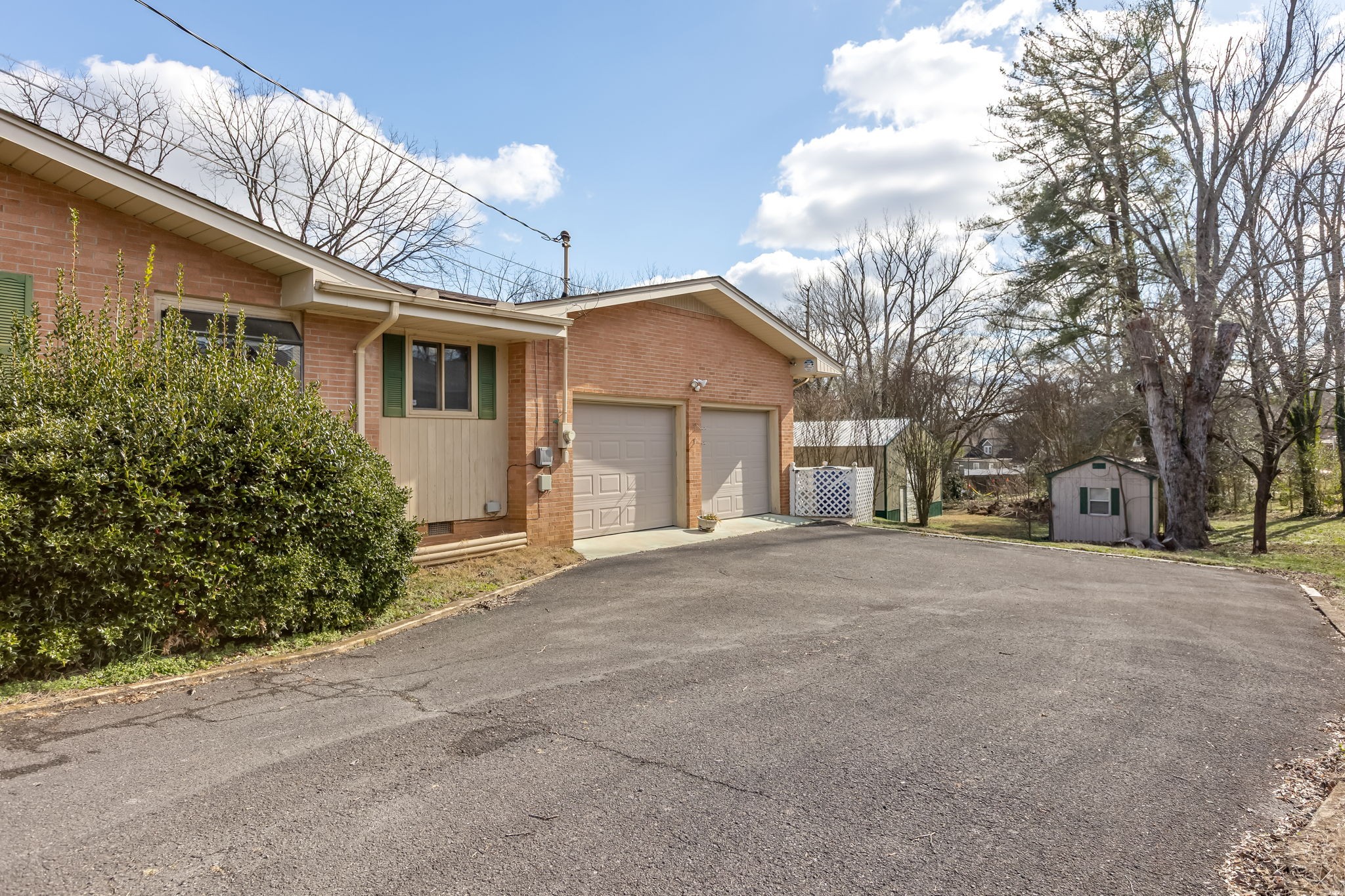 212 Pineview Street Shelbyville TN 37160