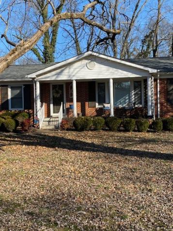 12111/2 Whitney Drive Columbia TN 38401