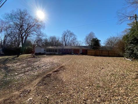 12111/2 Whitney Drive Columbia TN 38401