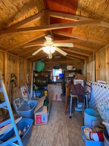 12111/2 Whitney Drive Columbia TN 38401