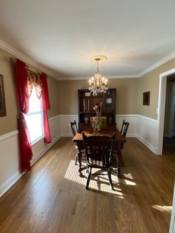 12111/2 Whitney Drive Columbia TN 38401