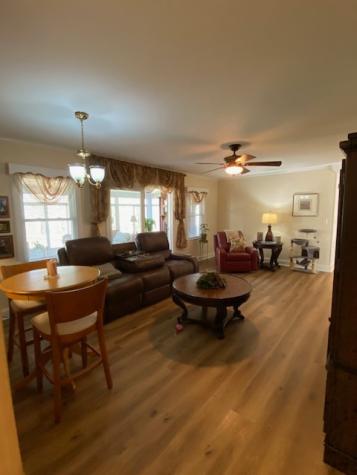 12111/2 Whitney Drive Columbia TN 38401