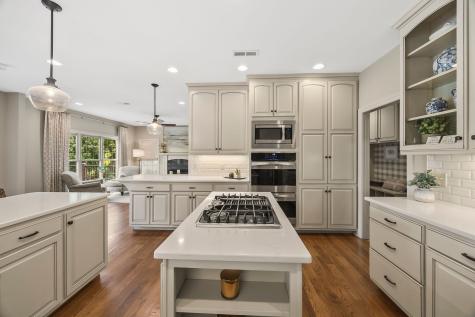 2465 Lakeshore Drive Spring Hill TN 37174
