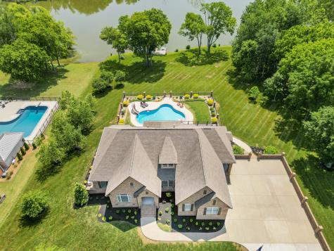 2465 Lakeshore Drive Spring Hill TN 37174