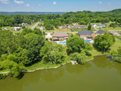2465 Lakeshore Drive Spring Hill TN 37174