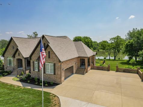 2465 Lakeshore Drive Spring Hill TN 37174