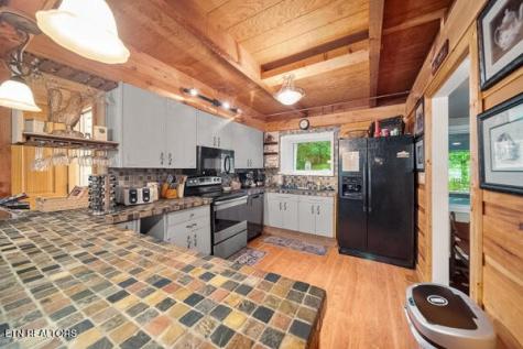 3127 Emerald Springs Loop Sevierville TN 37862