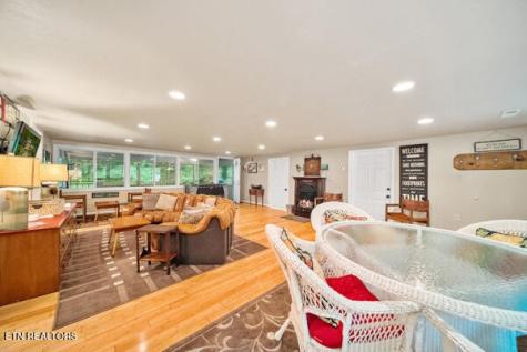 3127 Emerald Springs Loop Sevierville TN 37862