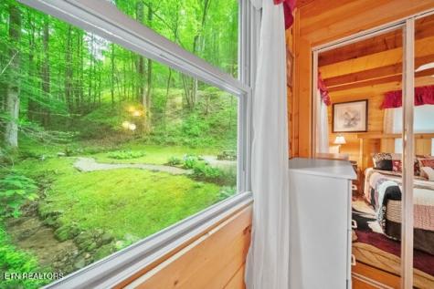 3127 Emerald Springs Loop Sevierville TN 37862
