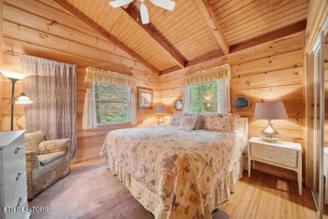 3127 Emerald Springs Loop Sevierville TN 37862