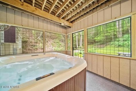 3127 Emerald Springs Loop Sevierville TN 37862
