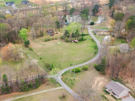 2686 Bellar Road Greenbrier TN 37073