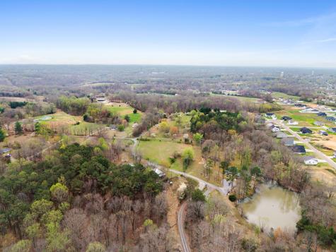 2686 Bellar Road Greenbrier TN 37073