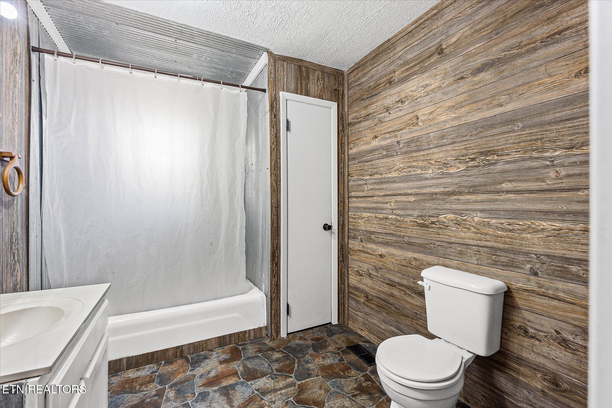 111 Guffey Lane Jamestown TN 38556