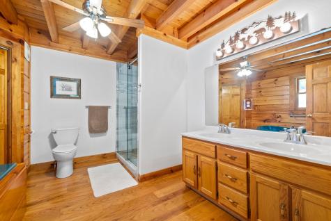 1668 Link Road New Johnsonville TN 37134