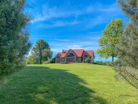 1668 Link Road New Johnsonville TN 37134