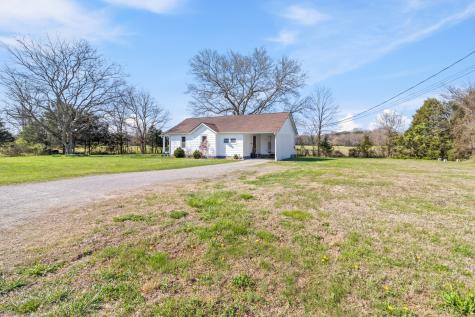 345 Clardy Road Unionville TN 37180