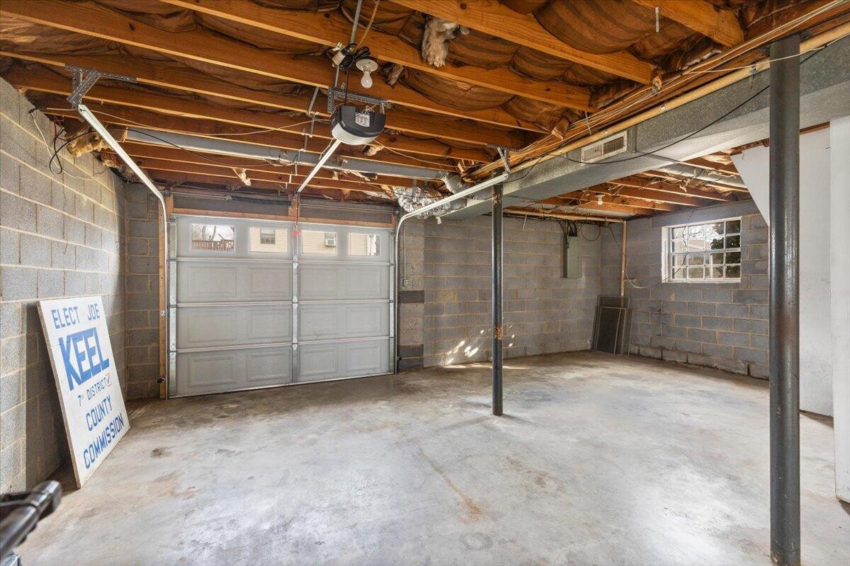 2151 SE Gregory Drive, SE Cleveland TN 37323