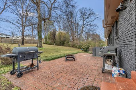 1401 Winthorne Drive Nashville TN 37217