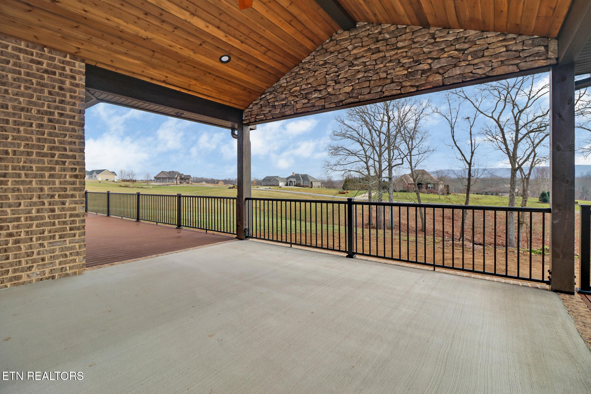 5843 Dunbar Road Crossville TN 38572