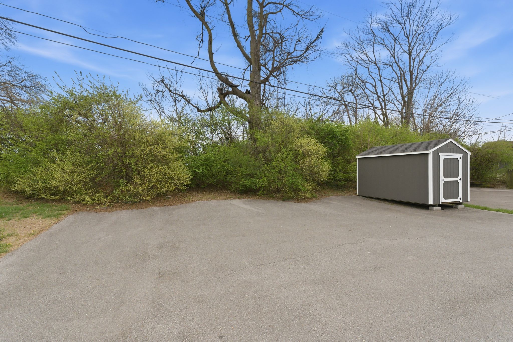 502 E Iris Drive Nashville TN 37204