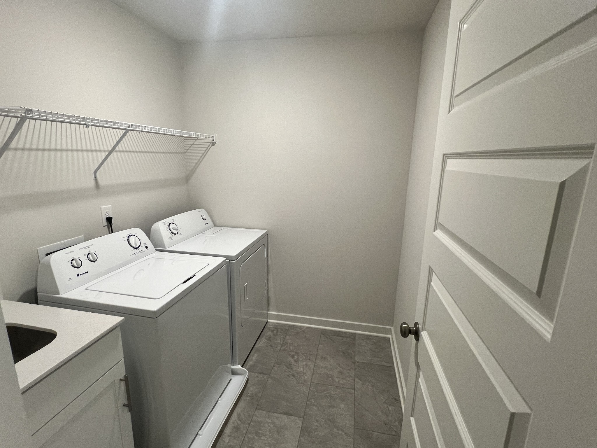 859 Nightingale Avenue Hendersonville TN 37075