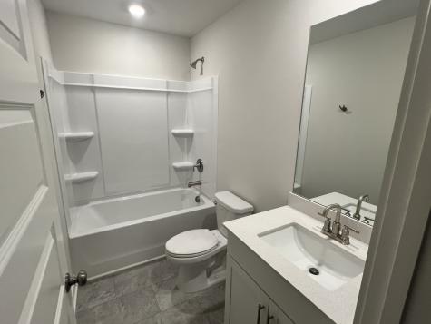859 Nightingale Avenue Hendersonville TN 37075