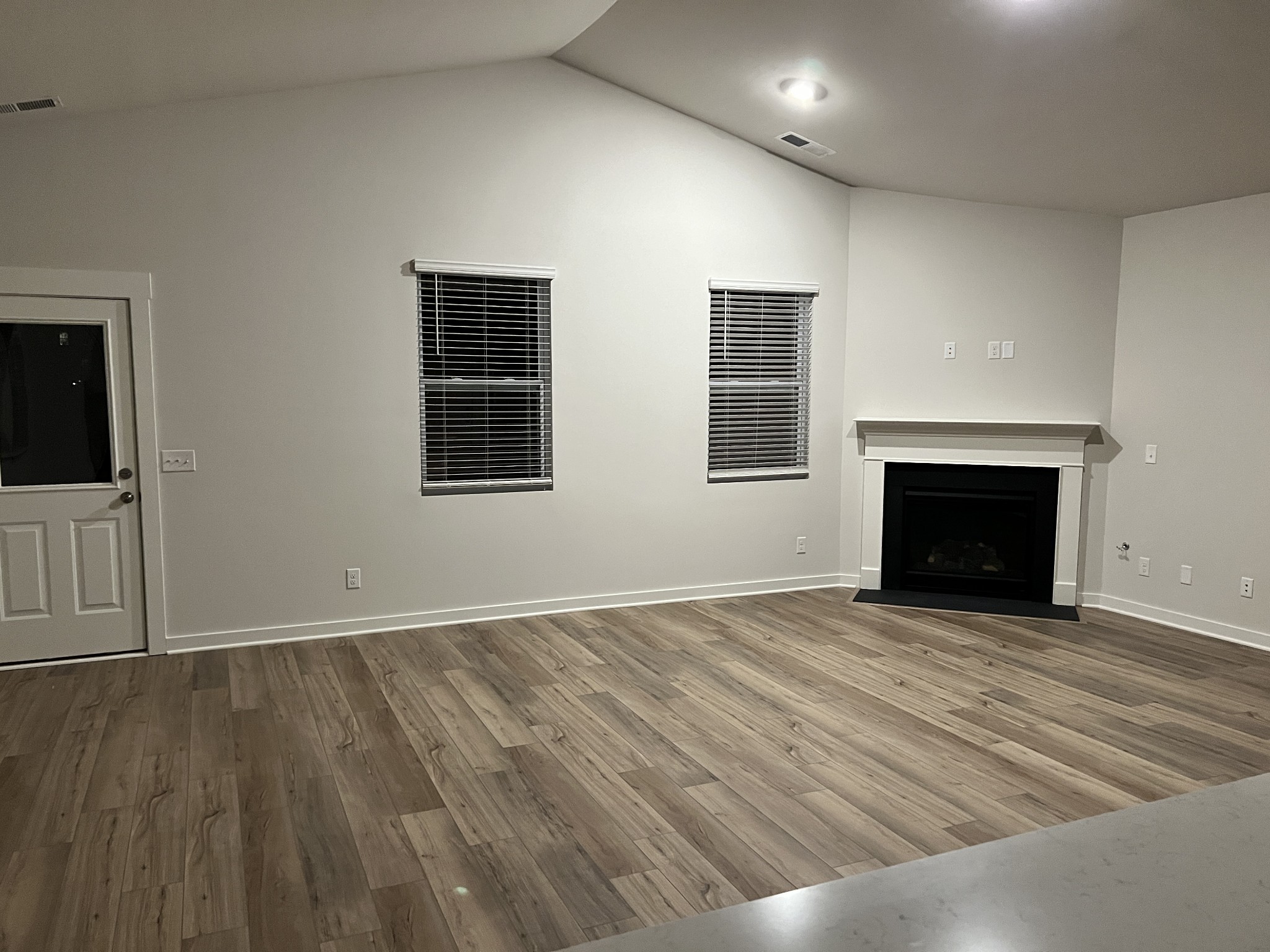 859 Nightingale Avenue Hendersonville TN 37075