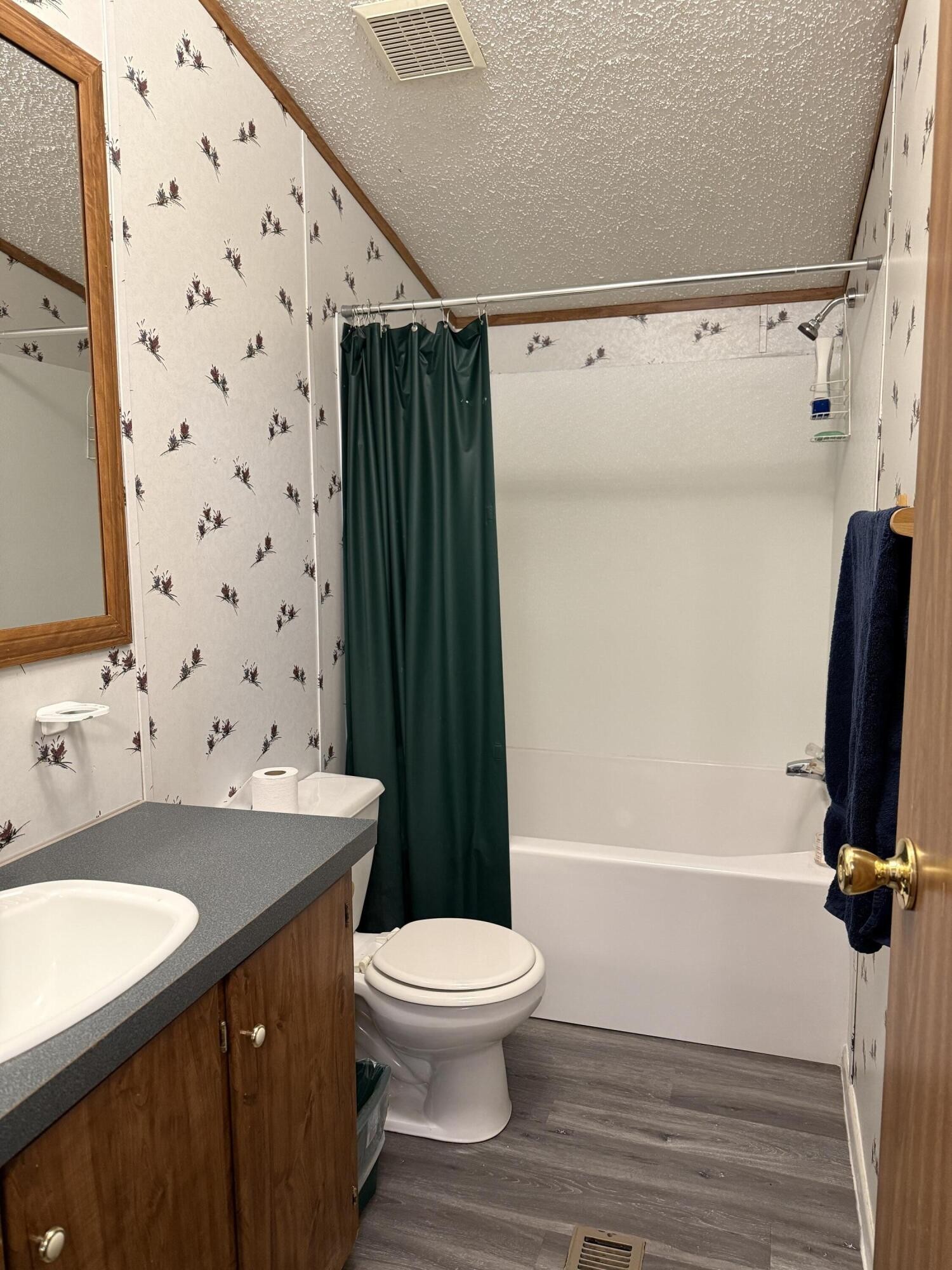 11556 R 8 Dunlap TN 37327