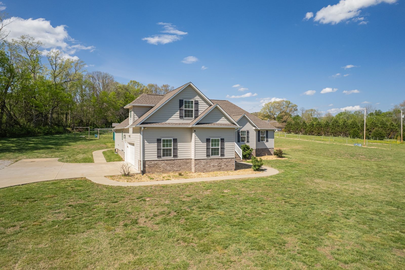 3036 Valley Creek Road Culleoka TN 38451