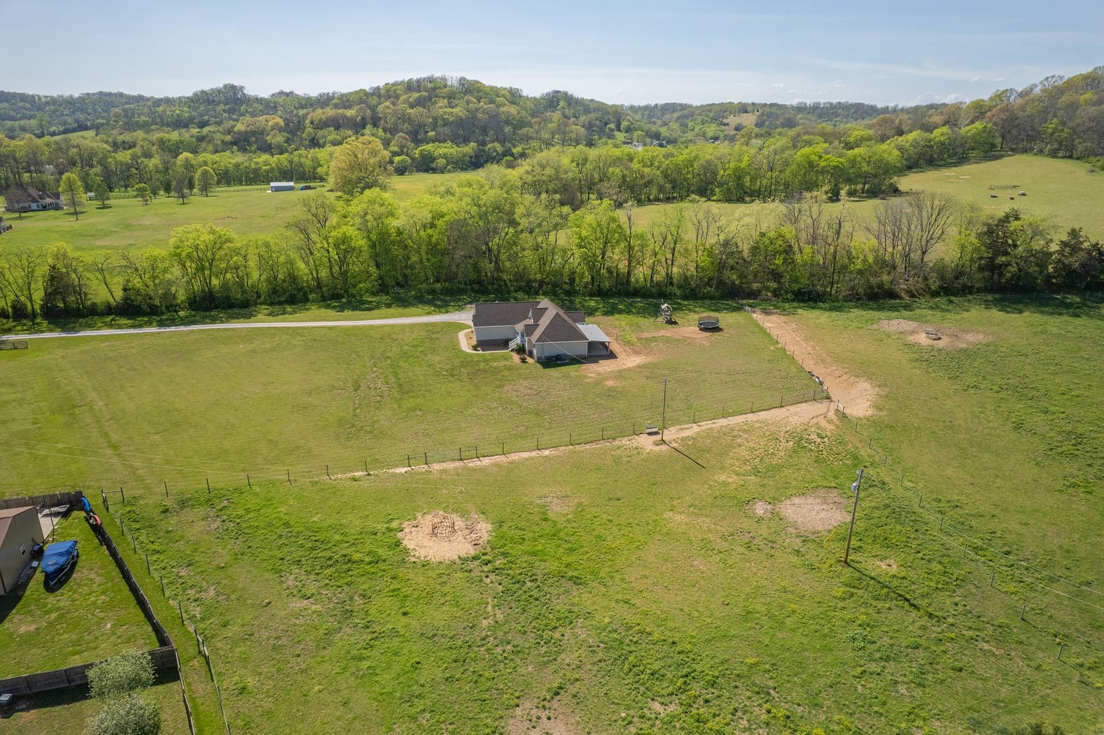 3036 Valley Creek Road Culleoka TN 38451