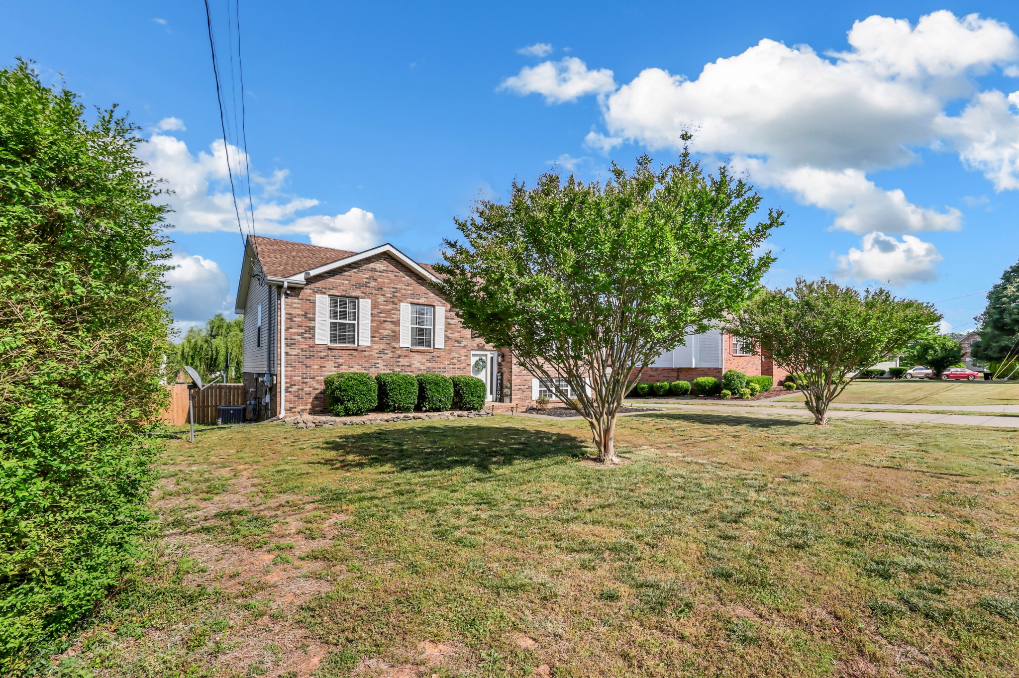 905 Dolphin Lane Clarksville TN 37043