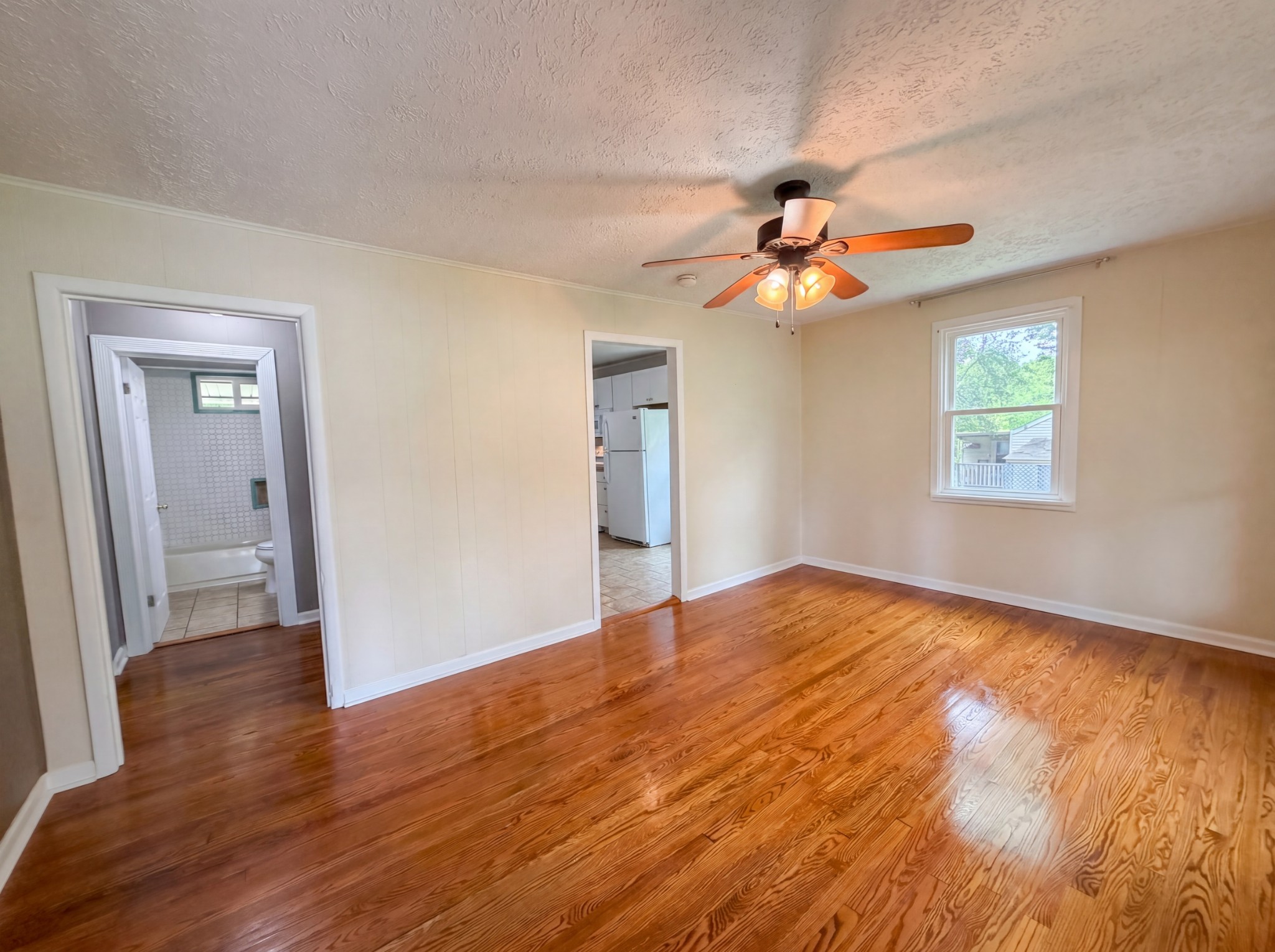 1820 Figures Avenue Columbia TN 38401