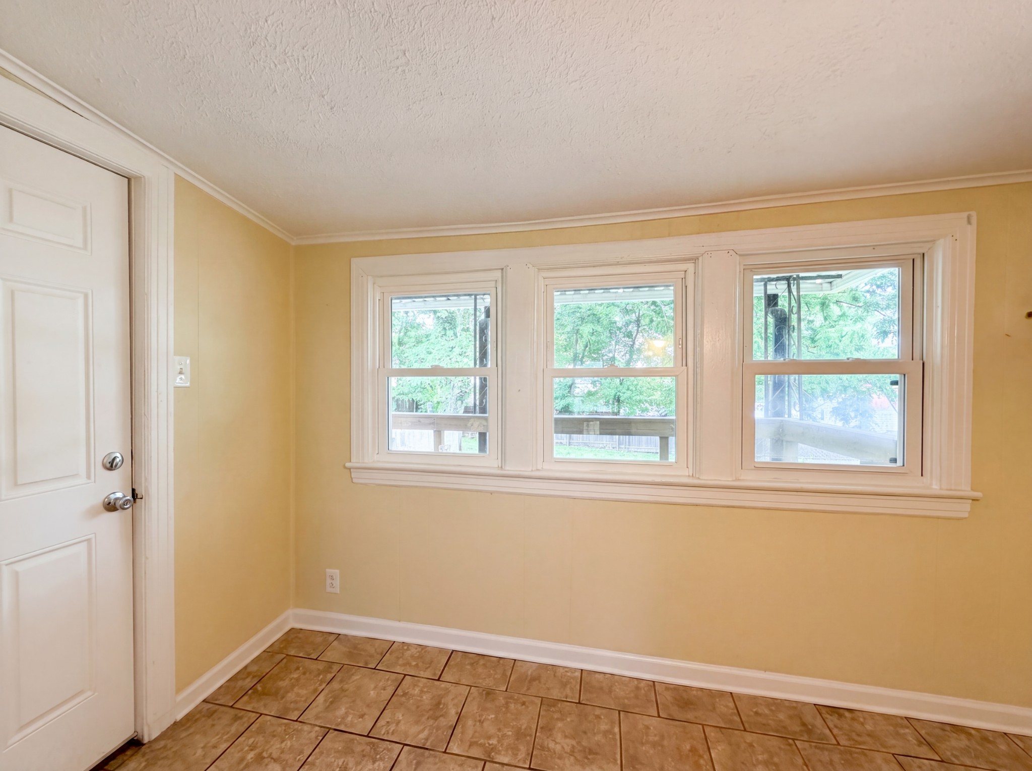1820 Figures Avenue Columbia TN 38401