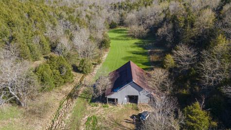 4250 Delina Road Cornersville TN 37047