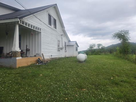 7915 State Route 30 Rock Island TN 38581