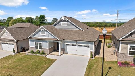 9186 Knolling Loop Ooltewah TN 37363