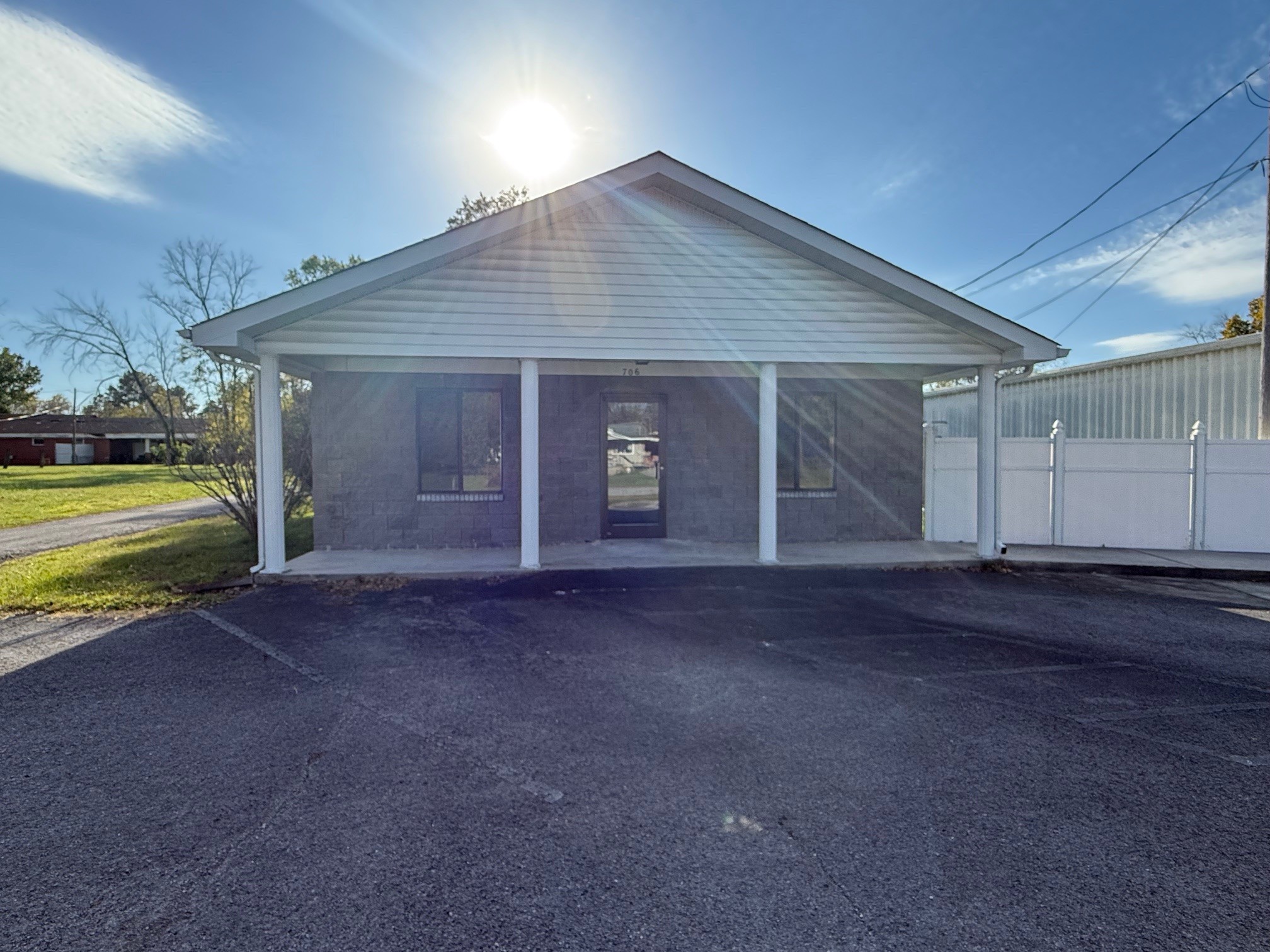 706 S Washington Street Tullahoma TN 37388