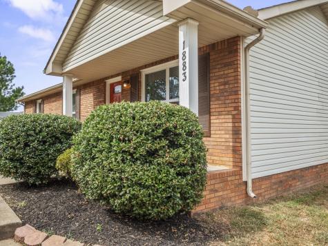 1883 Needmore Road Clarksville TN 37042