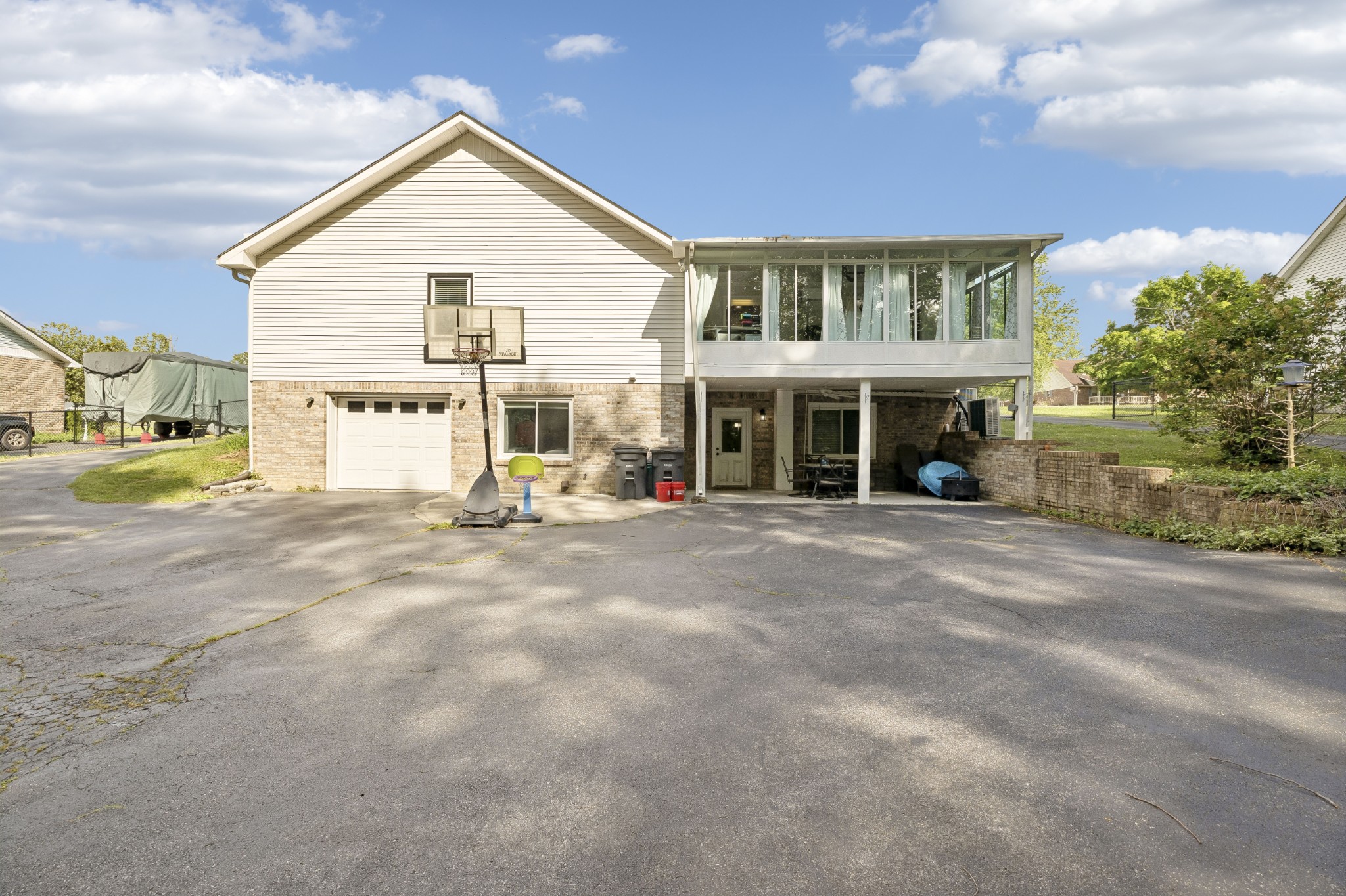 105 Hilco Drive Lafayette TN 37083