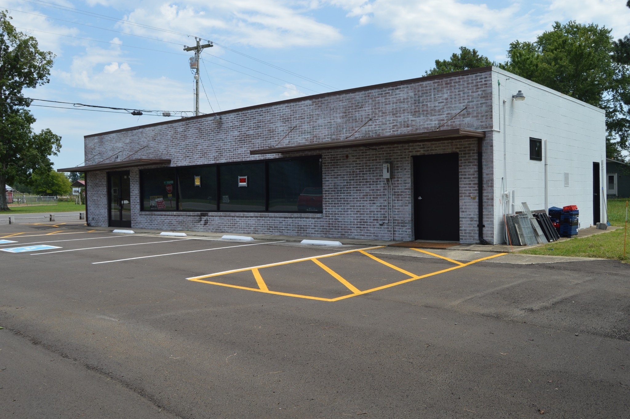 2601 Highway 64, W Shelbyville TN 37160